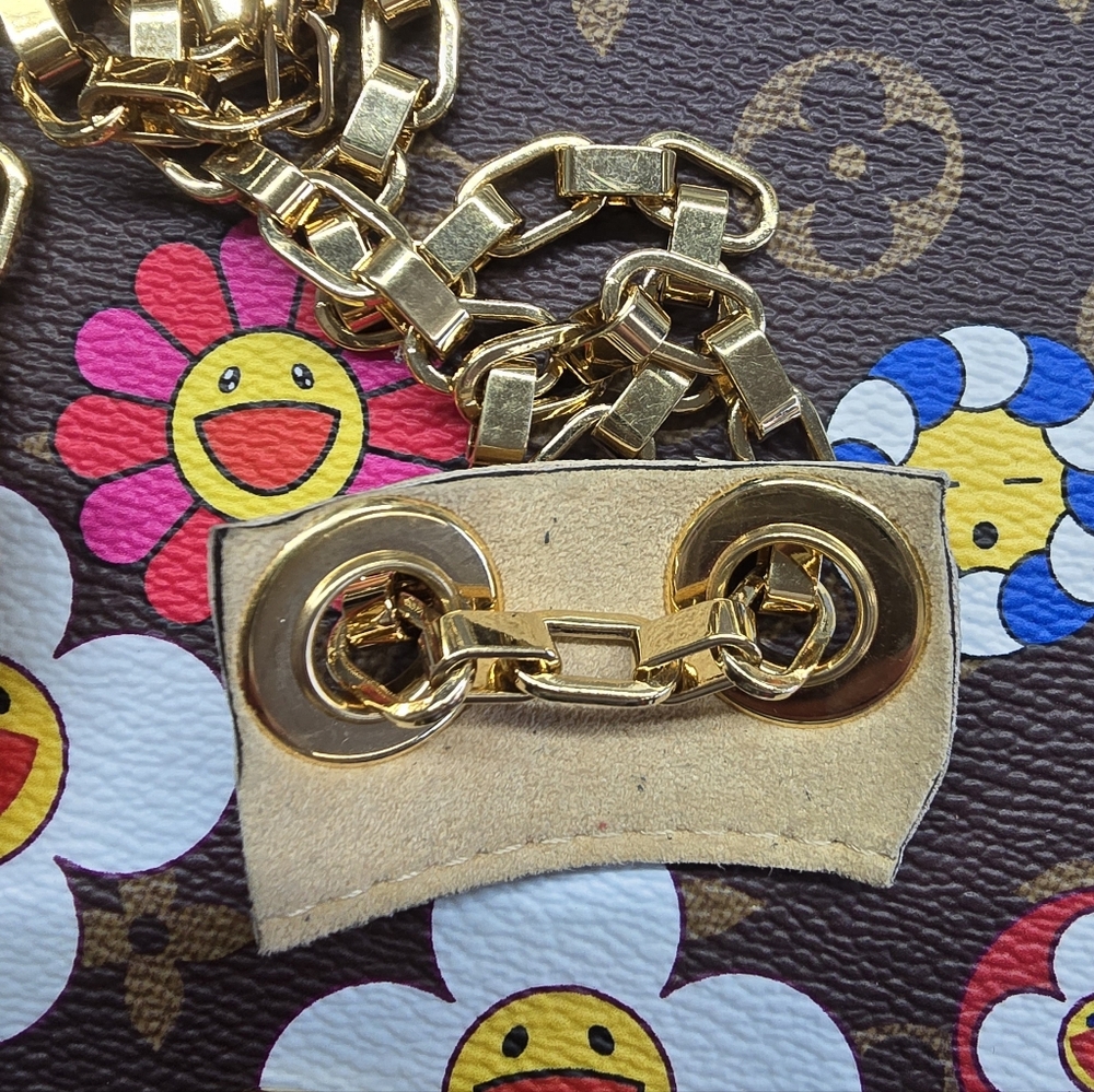 Louis Vuitton grommets with chain hardware x8 - Picture 4 of 9